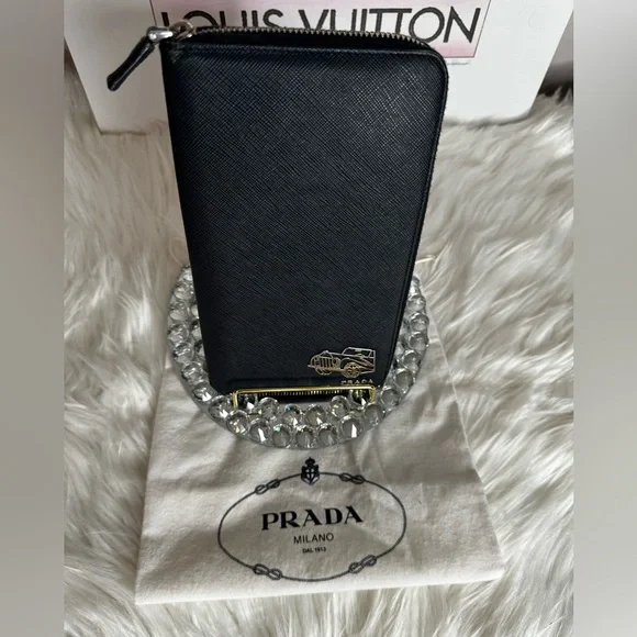 Authentic Prada Saffiano Leather Navy Blue Organizer Wallet - Picture 4 of 13